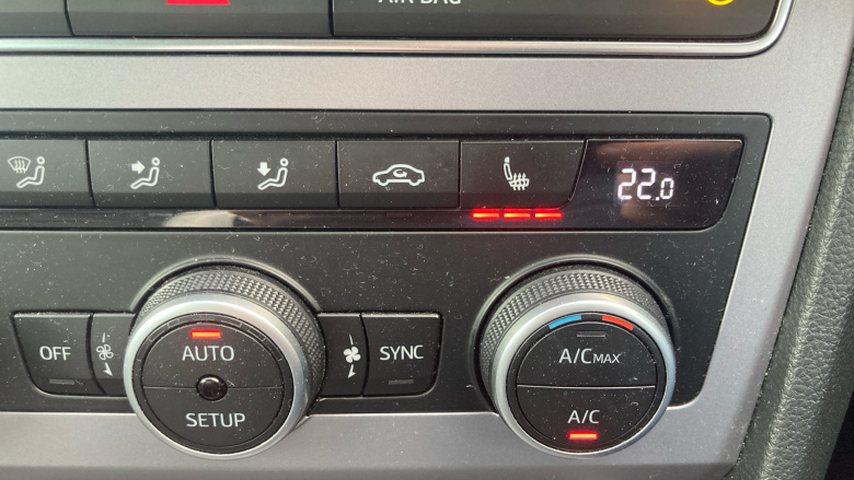 SEAT Ateca 1.5 TSI EVO FR Sport 5dr DSG Petrol Estate